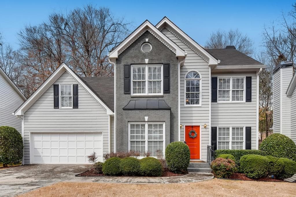 5579 WYNHALL Drive, Peachtree Corners, GA 30071 — most recent listing photo