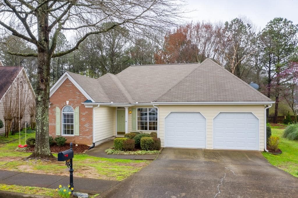 3 bedroom, 2 bathroom, 1,596 sq ft single family residence sold at 3485 Berwick South Drive, Duluth, GA 30096