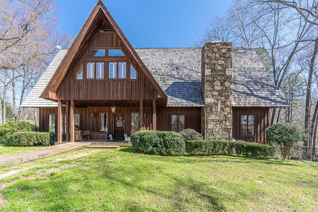 208 Kings Road, Milledgeville, GA 31061 — most recent listing photo