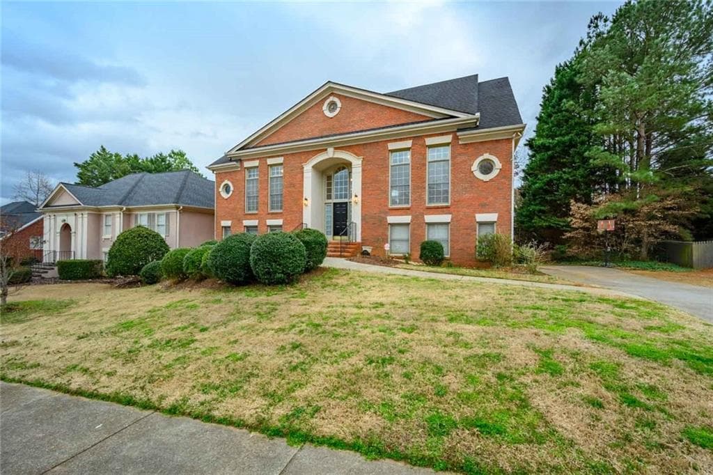 5 bedroom, 3 bathroom, 3,182 sq ft single family residence sold at 1670 Saint Julian Street, Suwanee, GA 30024