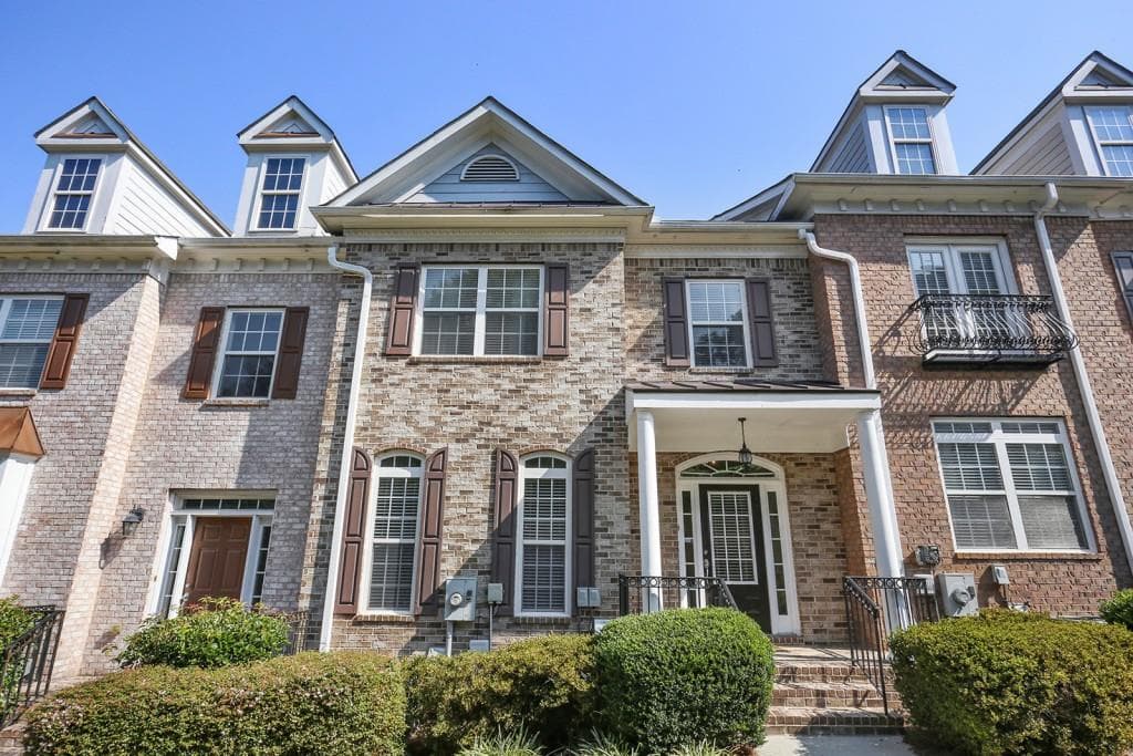 352 Holbrook Road 6, Smyrna, GA 30082 — most recent listing photo