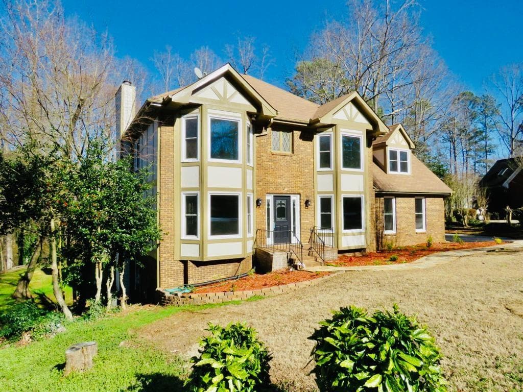 241 Shore Drive, Suwanee, GA 30024 — most recent listing photo