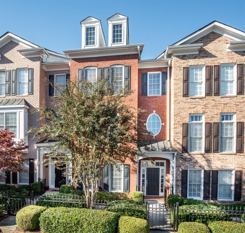 2575 Brookhaven Chase Lane, Brookhaven, GA 30319 — most recent listing photo