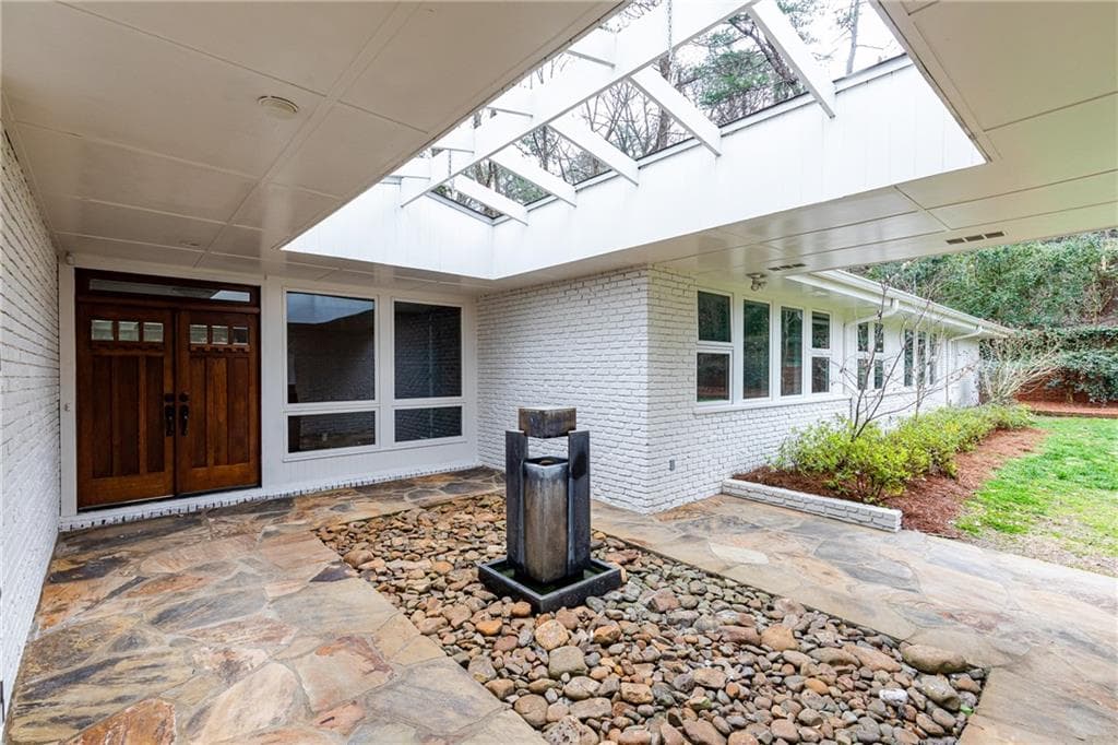 4 bedroom, 5 bathroom, 3,160 sq ft single family residence sold at 3707 Randall Mill Road, Atlanta, GA 30327