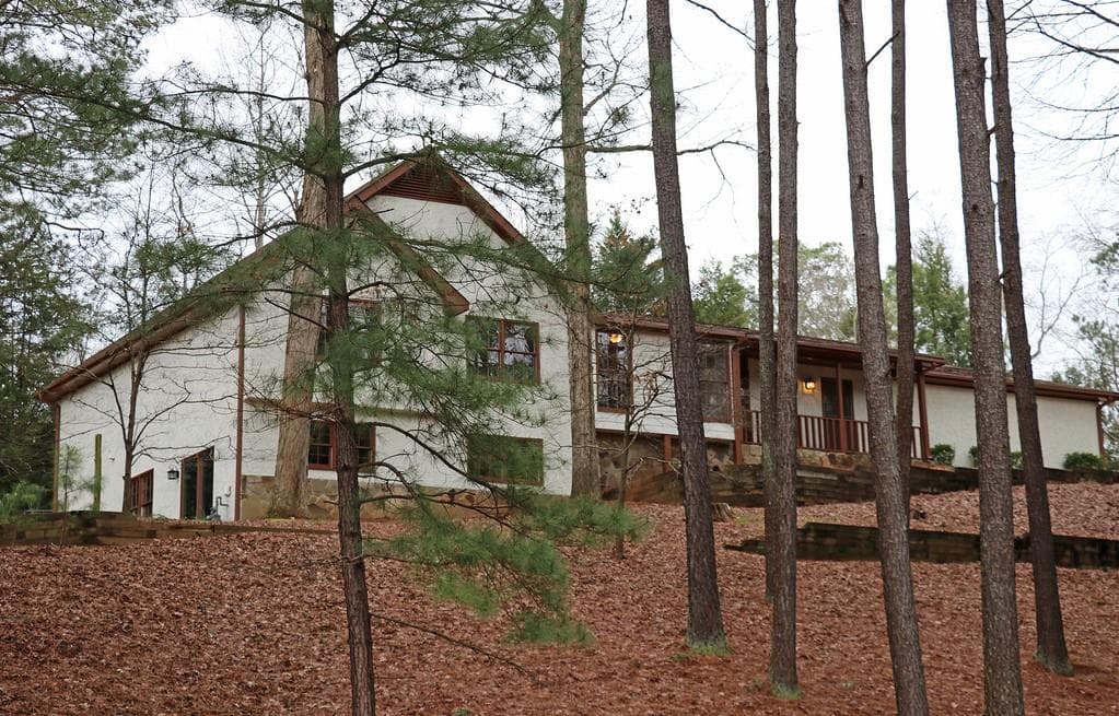 5323 FOREST BROOK Parkway, Marietta, GA 30068 — most recent listing photo