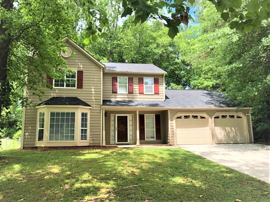 3 bedroom, 3 bathroom, 1,790 sq ft single family residence sold at 3850 Forsythia Way, Douglasville, GA 30135
