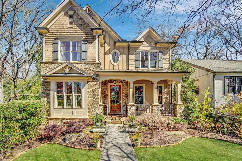 5 bedroom, 5 bathroom, 3,621 sq ft single family residence sold at 936 Kings Court, Atlanta, GA 30306