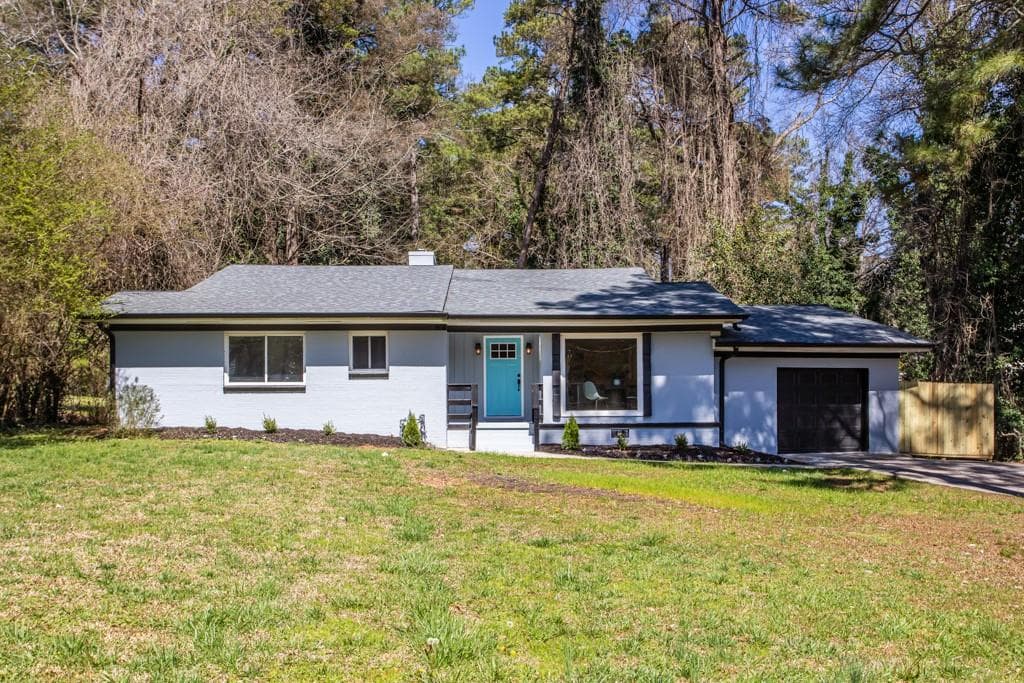 4 bedroom, 2 bathroom, 2,400 sq ft single family residence sold at 2001 Albany Drive, Atlanta, GA 30311