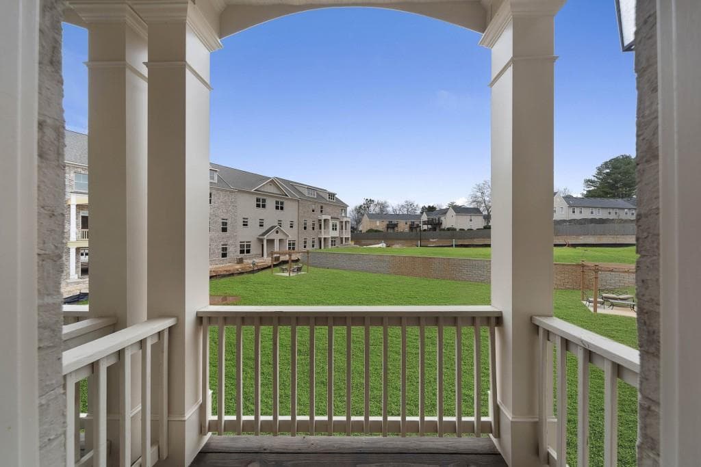 4 bedroom, 4 bathroom, 2,400 sq ft townhouse sold at 1248 Stone Castle Circle 13, Smyrna, GA 30080
