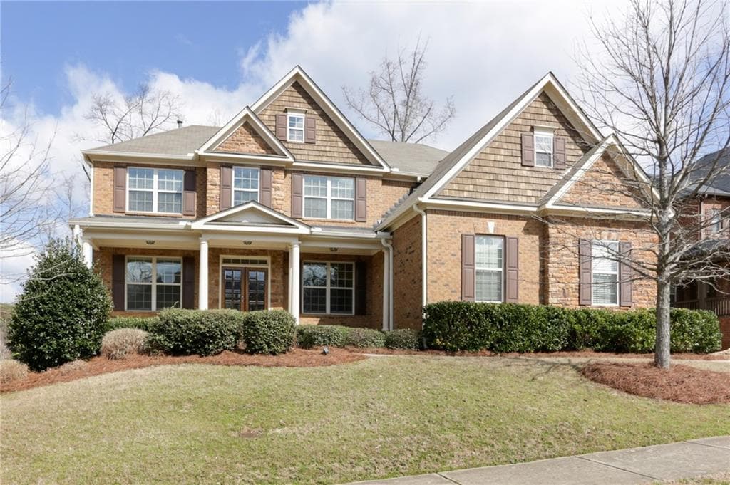 5 bedroom, 4 bathroom, 3,509 sq ft single family residence sold at 11040 Estates Circle, Alpharetta, GA 30022