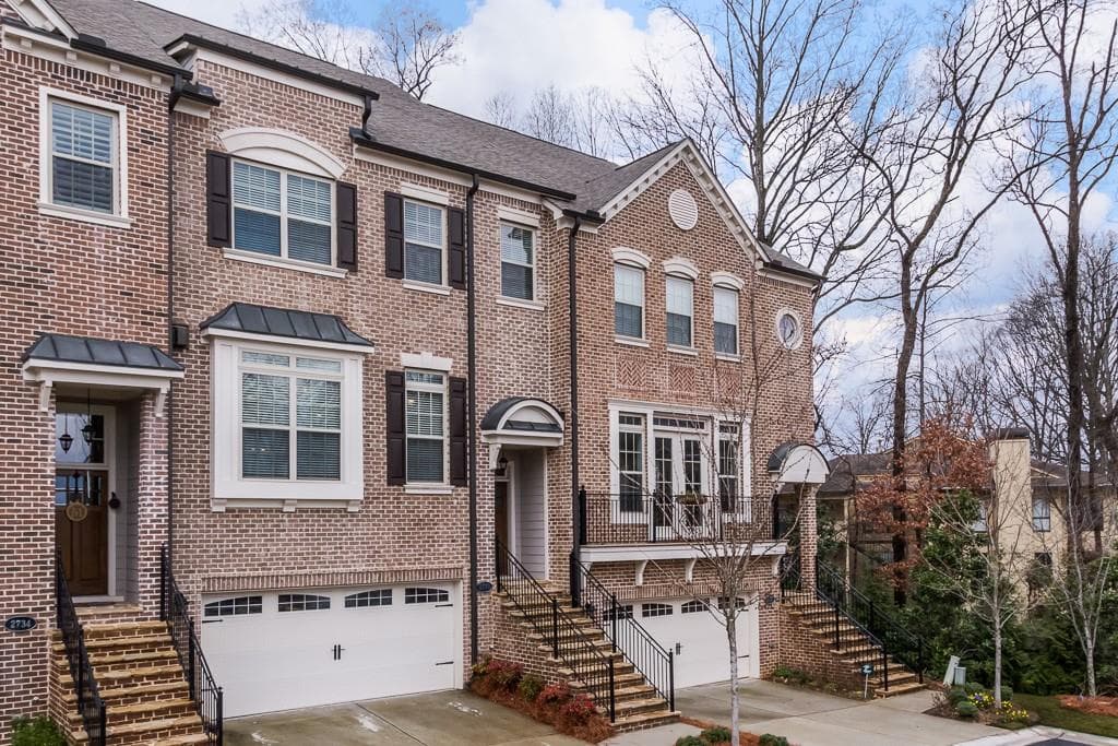 4 bedroom, 4 bathroom, 3,374 sq ft townhouse sold at 2730 Avington Lane, Smyrna, GA 30080