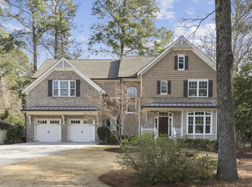 4 bedroom, 4 bathroom single family residence sold at 2981 Cynthia Drive, Brookhaven, GA 30319