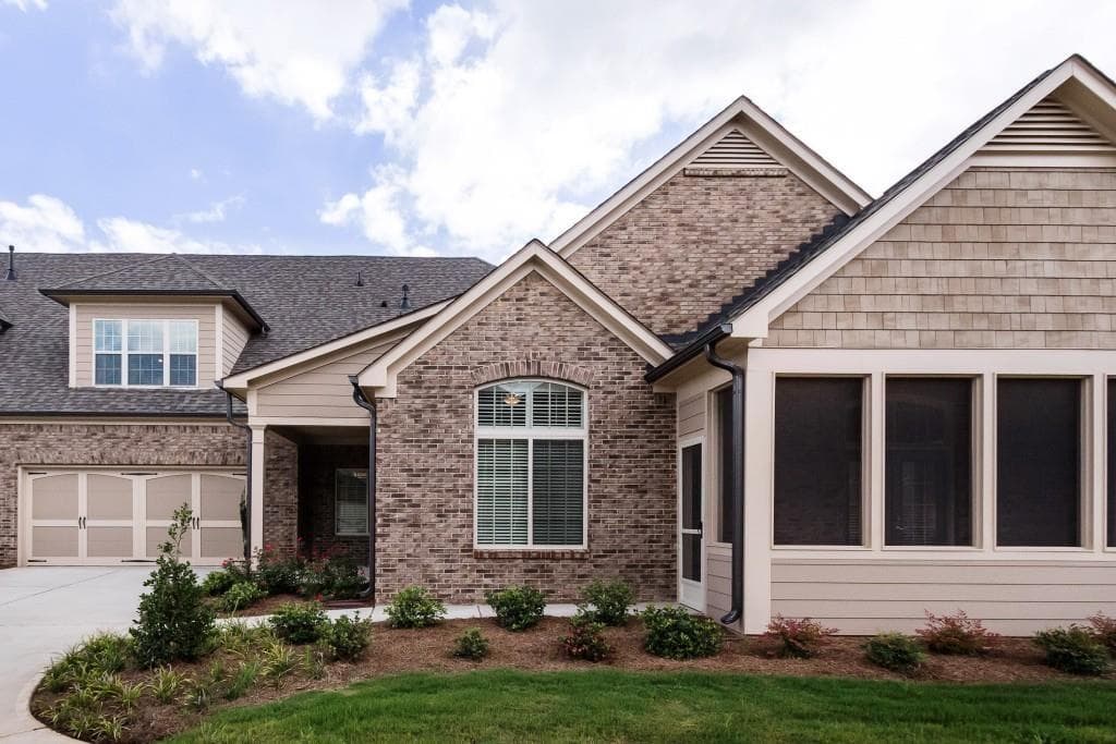 6020 Brookhaven Circle, Johns Creek, GA 30097 — most recent listing photo