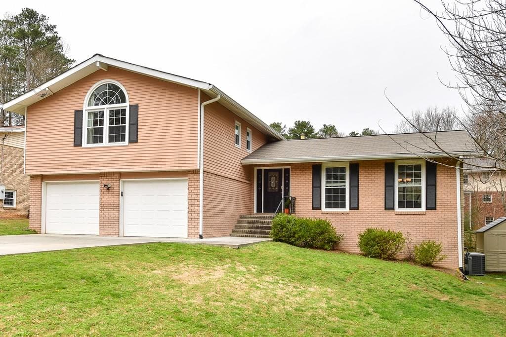 2422 Brandy Turk Way, Dunwoody, GA 30360 — most recent listing photo