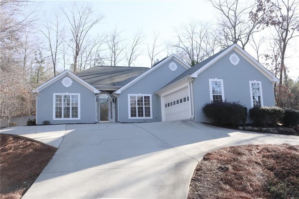 3 bedroom, 2 bathroom, 2,171 sq ft single family residence sold at 6025 Wellington Avenue, Gainesville, GA 30506