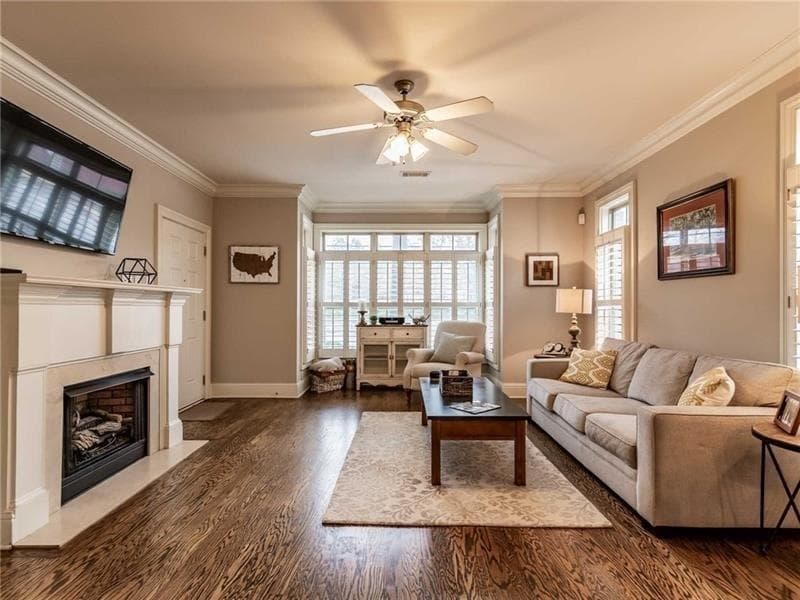 2 bedroom, 2 bathroom, 1,160 sq ft townhouse sold at 248 Le Gran Bend, Atlanta, GA 30328
