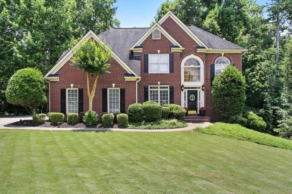 2080 Thorncliff Trace, Cumming, GA 30040 — most recent listing photo