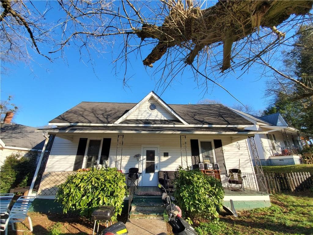 31 Waleska Street, Canton, GA 30114 — most recent listing photo