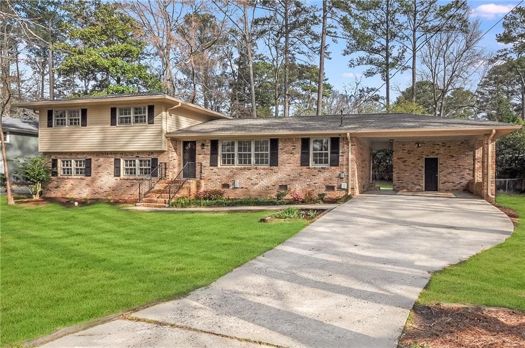 2578 Pangborn Circle, Decatur, GA 30033 — most recent listing photo