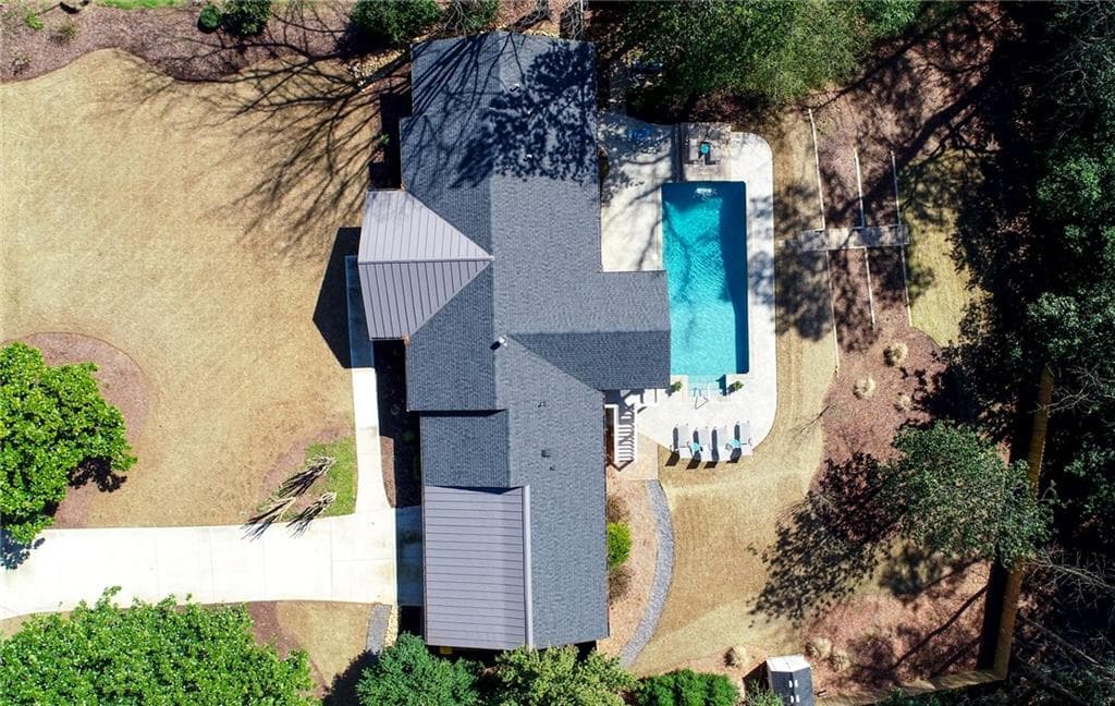 4 bedroom, 4 bathroom single family residence sold at 50 Michelle Circle, Atlanta, GA 30342