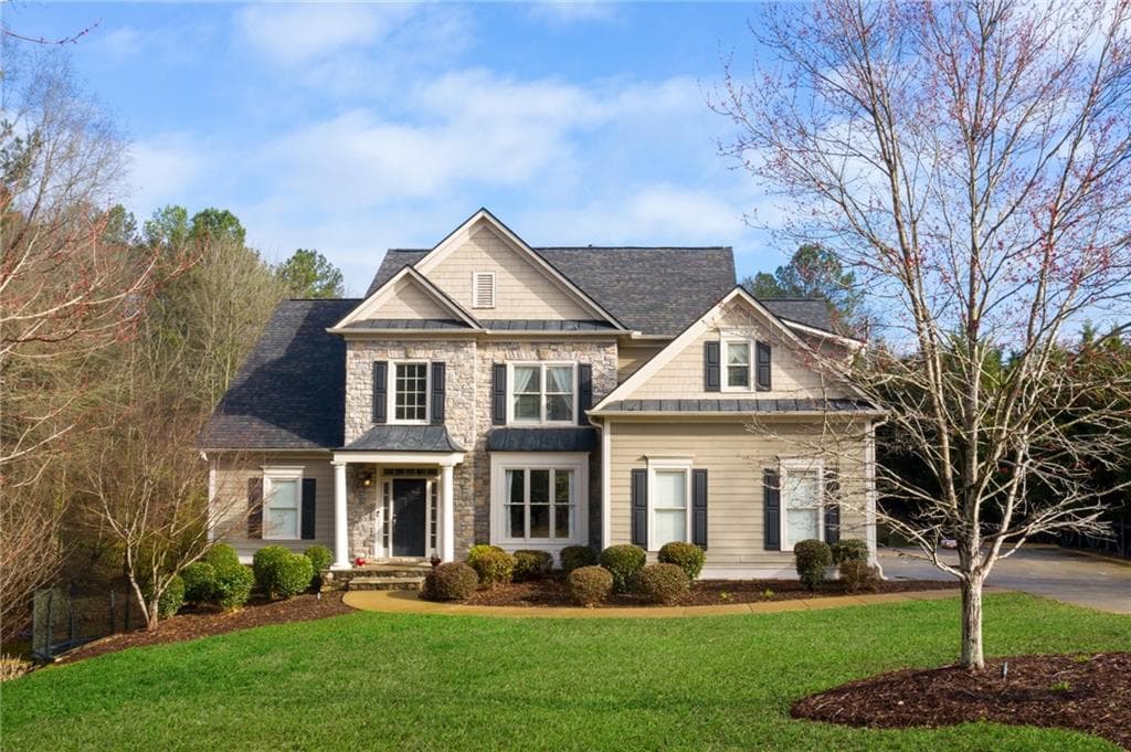 6 bedroom, 4 bathroom, 5,207 sq ft single family residence sold at 202 Glenrise Court, Woodstock, GA 30188