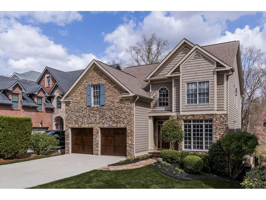 3239 Lynwood Drive, Brookhaven, GA 30319 — most recent listing photo