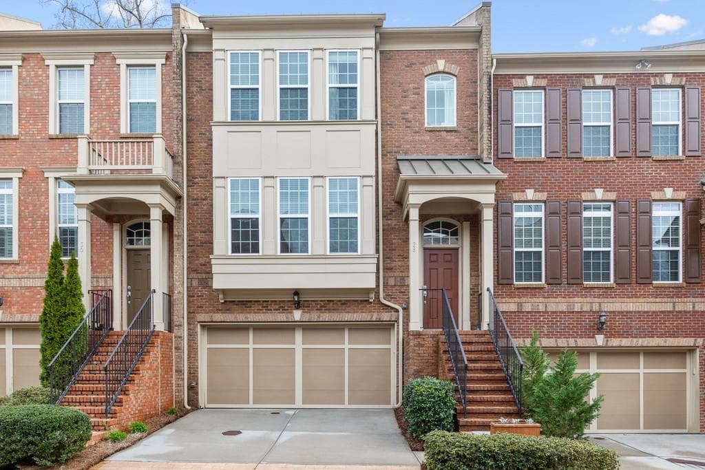 28 Arbor Way Drive, Decatur, GA 30030 — most recent listing photo