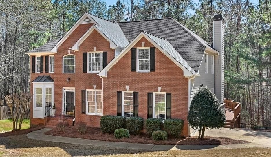 5 bedroom, 4 bathroom, 3,456 sq ft single family residence sold at 920 Charleston Court, Roswell, GA 30075