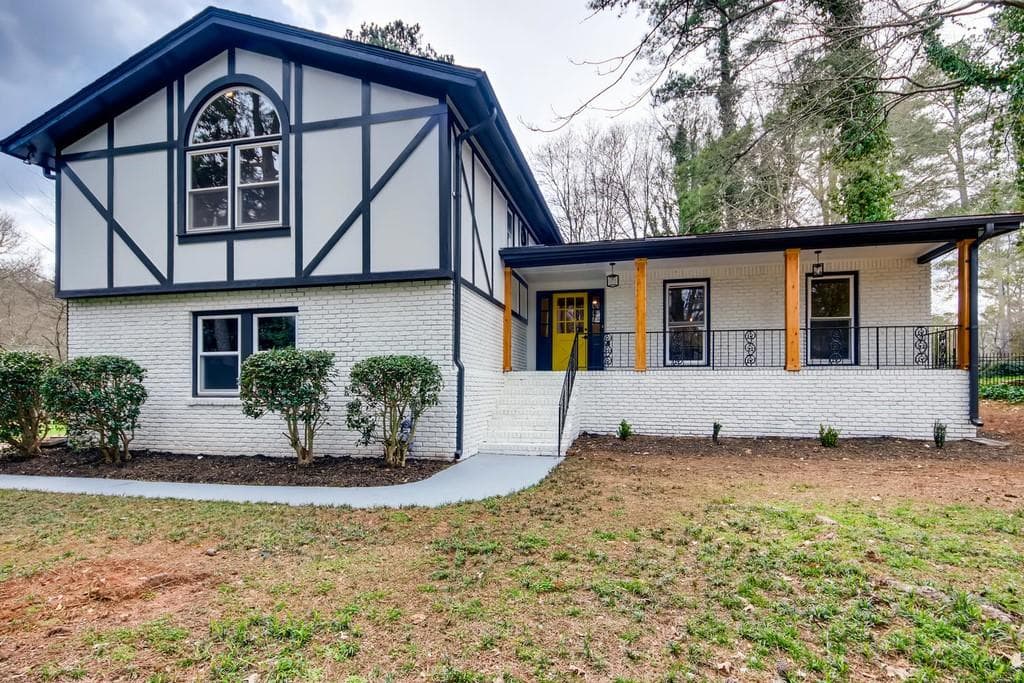 3 bedroom, 3 bathroom, 1,853 sq ft single family residence sold at 375 Jade Cove Drive, Roswell, GA 30075