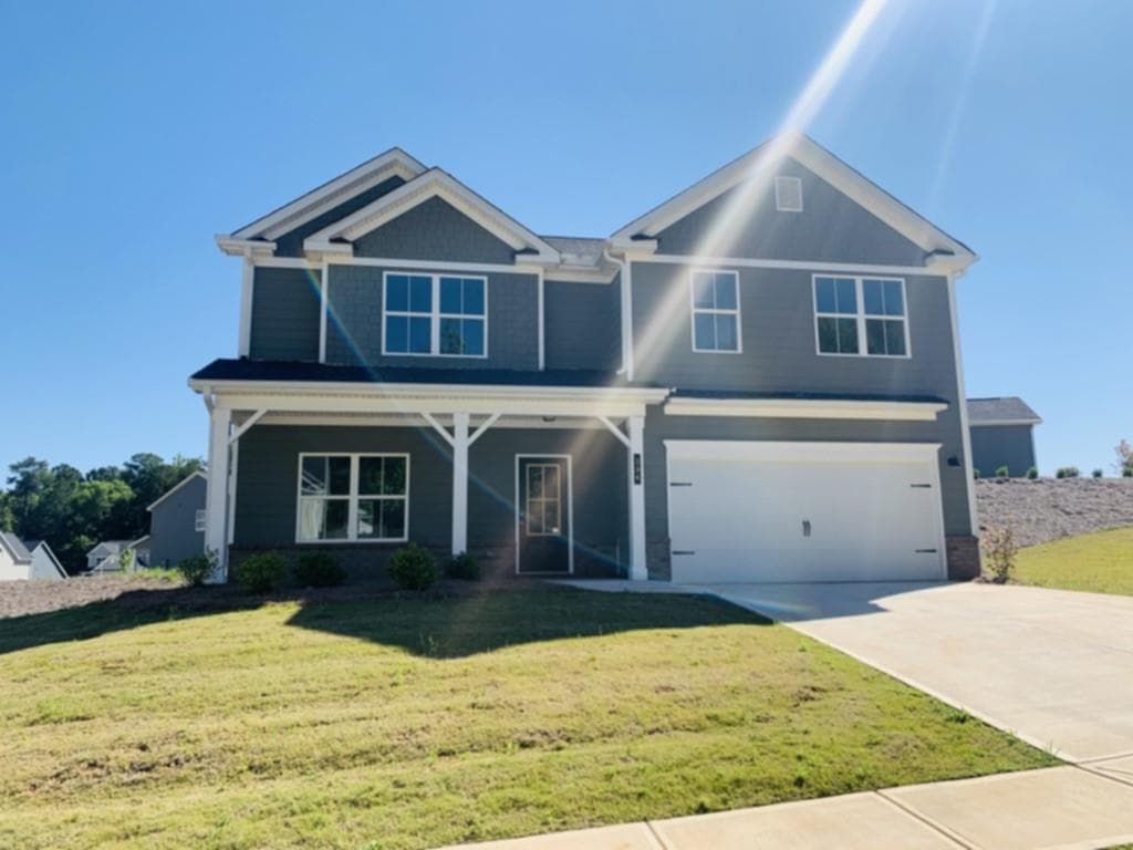 4 bedroom, 3 bathroom, 2,400 sq ft single family residence sold at 234 Stonecreek Bend, Monroe, GA 30655