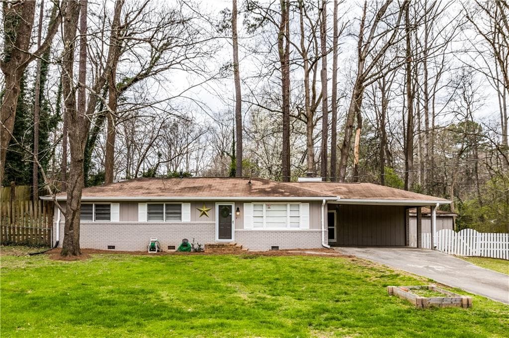 3 bedroom, 2 bathroom, 1,616 sq ft single family residence sold at 631 Favorwood Drive, Marietta, GA 30060