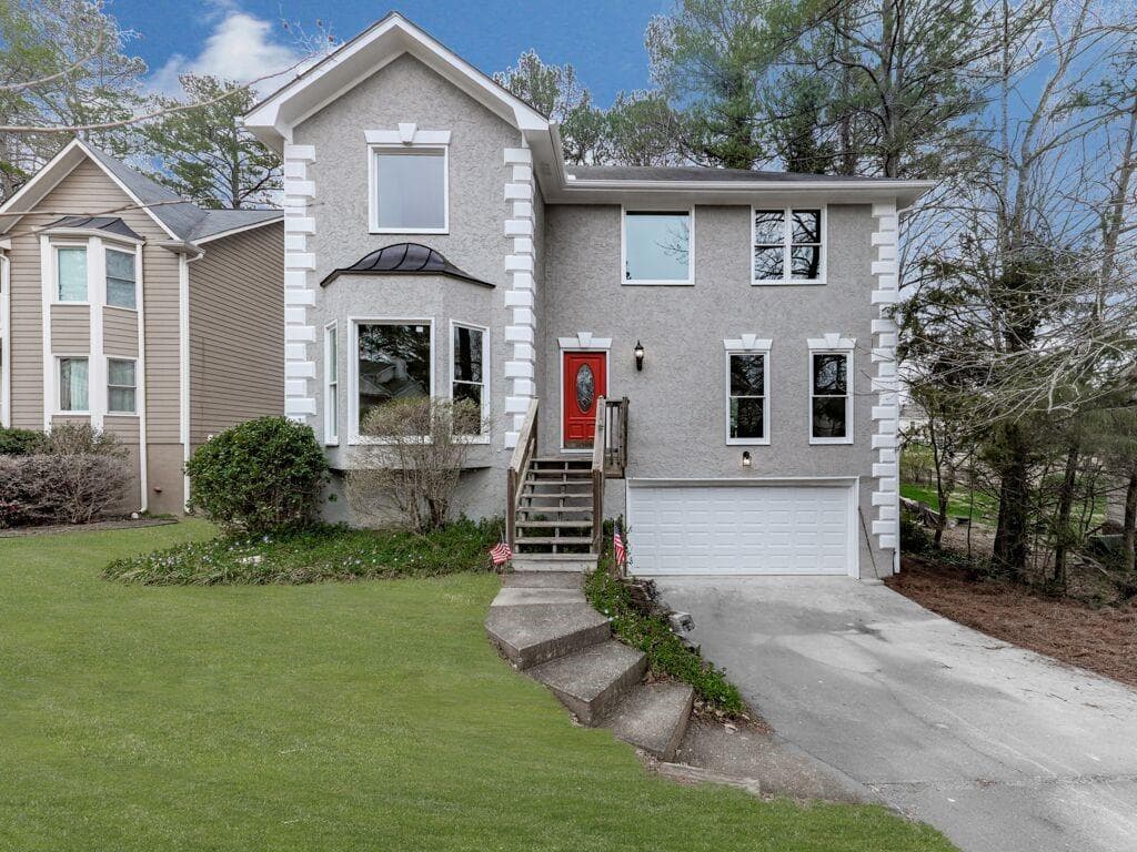 4634 Villa Chase Drive, Marietta, GA 30068 — most recent listing photo