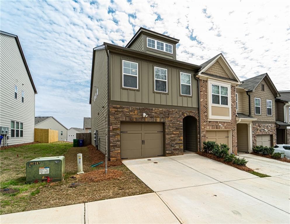 2218 Triple Crown Lane, Lithonia, GA 30058 — most recent listing photo