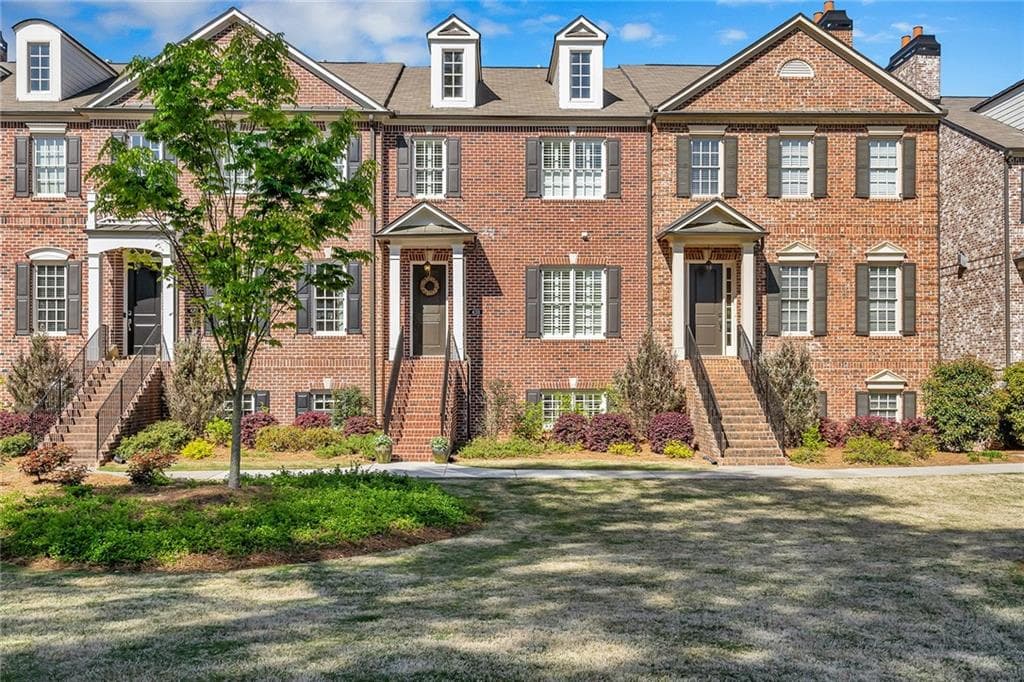 4 bedroom, 4 bathroom, 2,724 sq ft townhouse sold at 430 Rose Garden Lane, Alpharetta, GA 30009