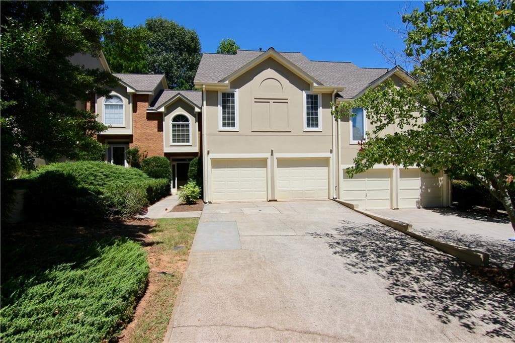 5319 Brooke Ridge Drive, Dunwoody, GA 30338 — most recent listing photo