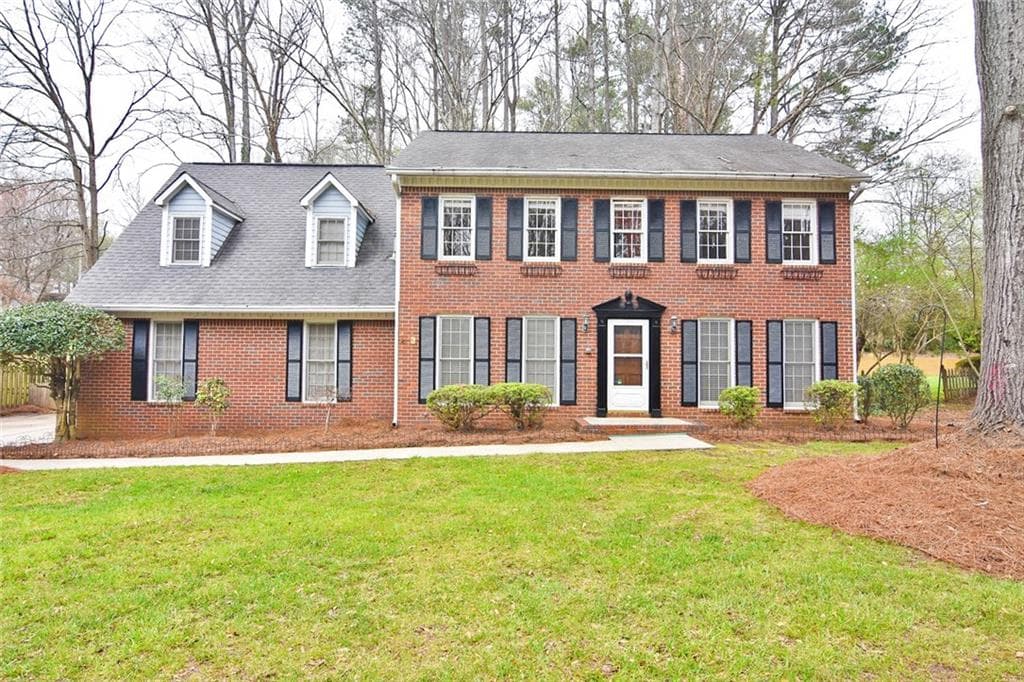 4 bedroom, 3 bathroom, 2,956 sq ft single family residence sold at 1471 Oak Springs Drive, Marietta, GA 30066