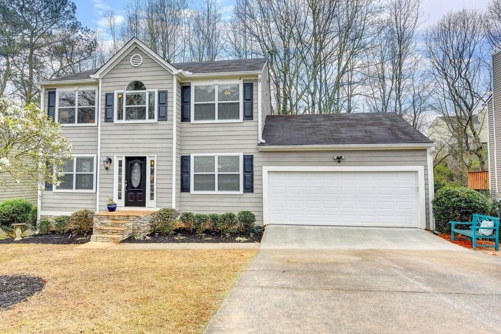 5 bedroom, 3 bathroom, 2,060 sq ft single family residence sold at 655 S Preston Court, Johns Creek, GA 30022