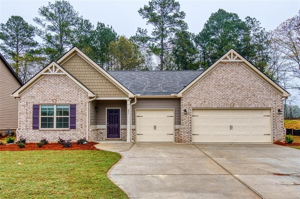 201 Weymouth Drive, Locust Grove, GA 30248 — most recent listing photo