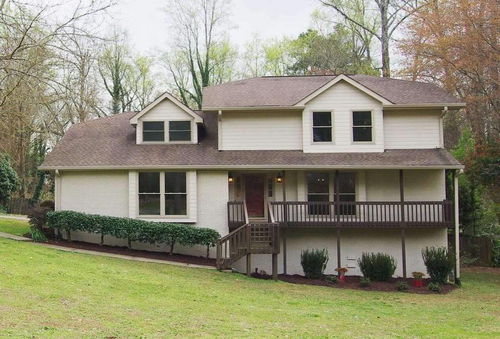6 bedroom, 4 bathroom, 3,954 sq ft single family residence sold at 1069 Cliffridge Court, Marietta, GA 30067