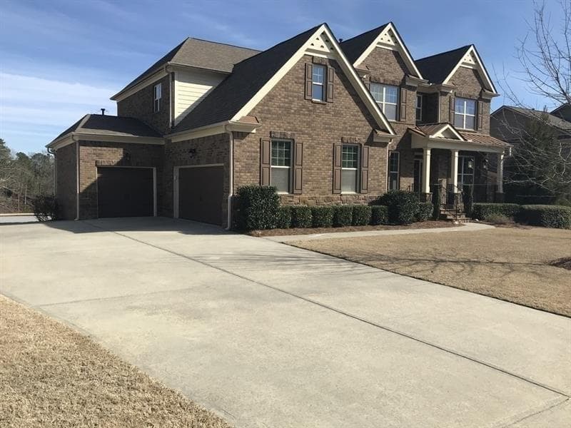 8815 Cobblestone Lane, Cumming, GA 30041 — most recent listing photo