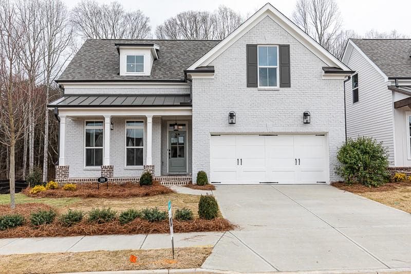 3 bedroom, 3 bathroom, 2,397 sq ft single family residence sold at 319 McDaniel Place, Canton, GA 30115