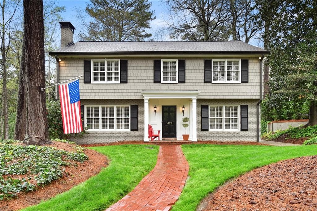 5 bedroom, 3 bathroom, 2,760 sq ft single family residence sold at 1422 Hanover West Drive, Atlanta, GA 30327