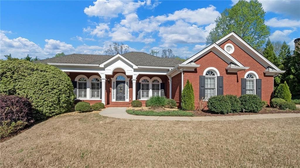 995 Chateau Forest Road, Hoschton, GA 30548 — most recent listing photo