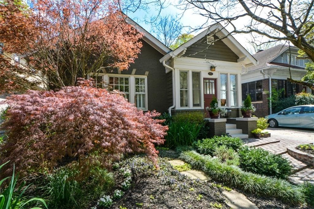 3 bedroom, 4 bathroom, 2,100 sq ft single family residence sold at 953 Rupley Drive, Atlanta, GA 30306
