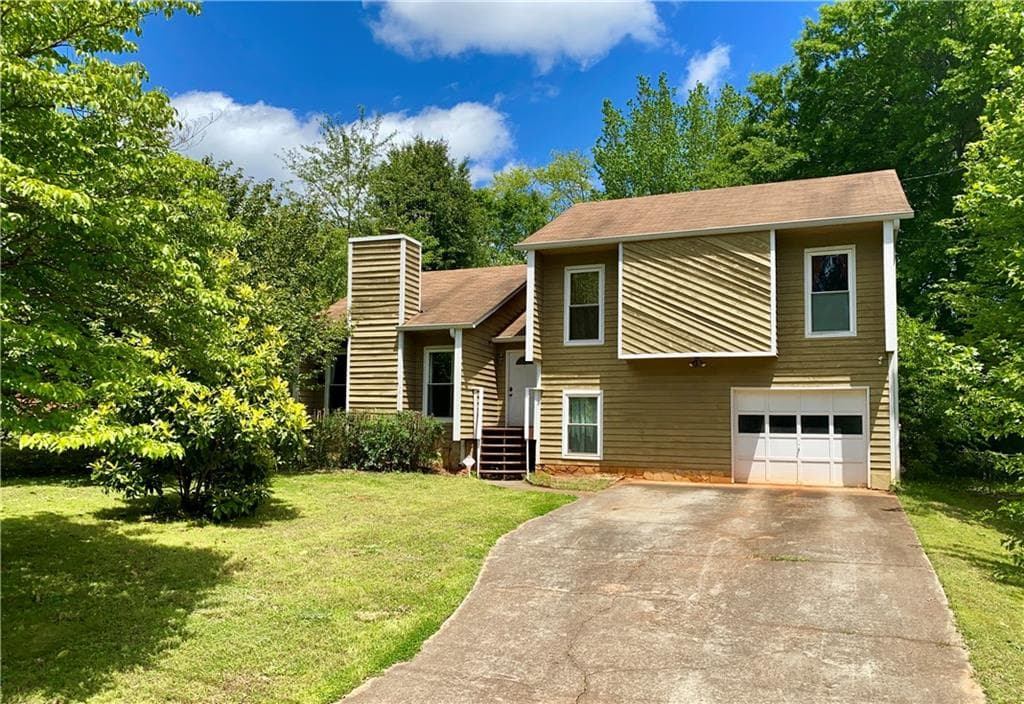 4 bedroom, 2 bathroom, 1,794 sq ft single family residence sold at 1231 Providence Way, Lawrenceville, GA 30046
