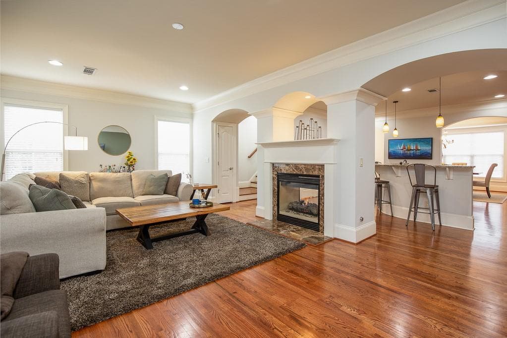 2689 Derby Walk, Atlanta, GA 30319 — most recent listing photo