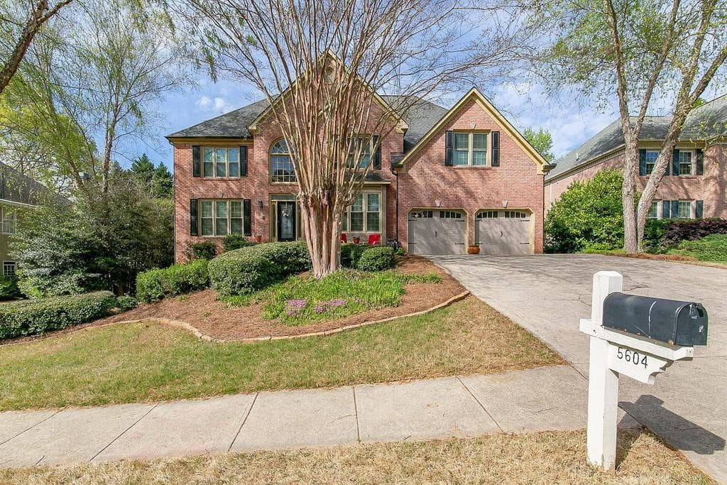 4 bedroom, 4 bathroom, 4,422 sq ft single family residence sold at 5604 Forkwood Drive, Acworth, GA 30101