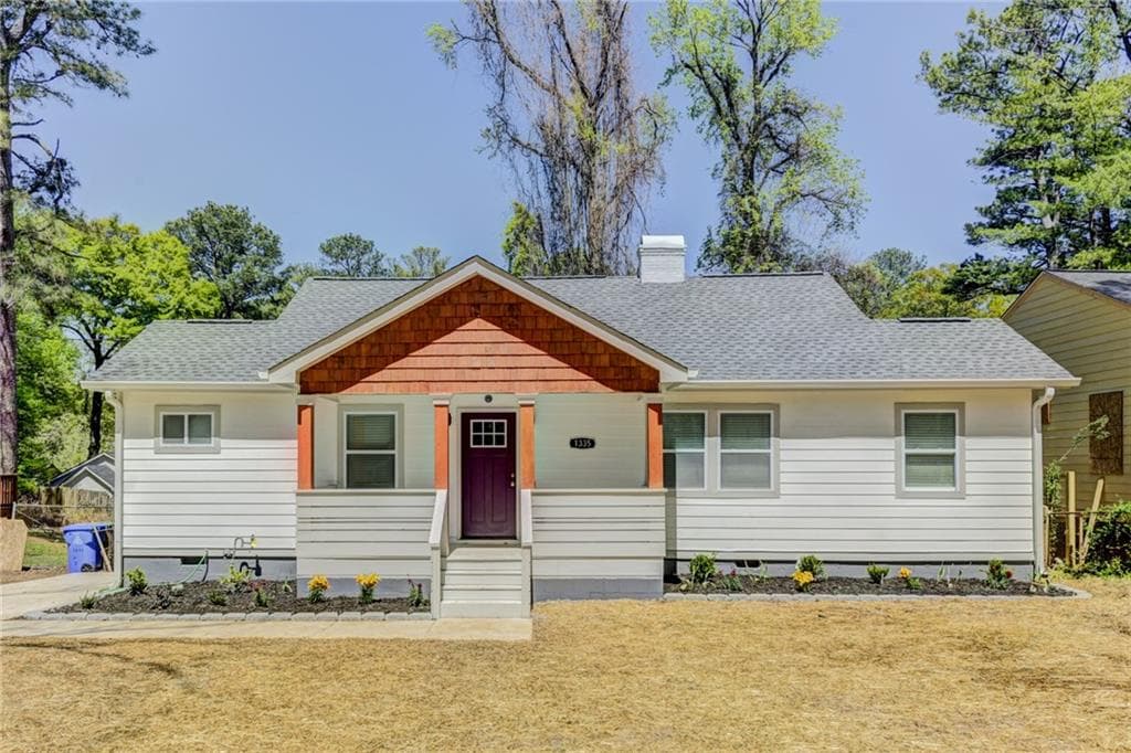 4 bedroom, 3 bathroom, 1,740 sq ft single family residence sold at 1335 Avon Avenue, Atlanta, GA 30310