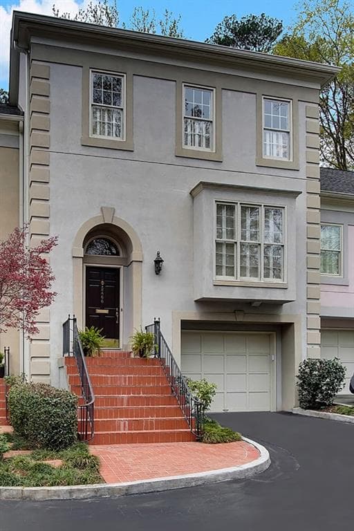 3 bedroom, 4 bathroom, 2,050 sq ft townhouse sold at 2466 Brookhaven Place, Brookhaven, GA 30319