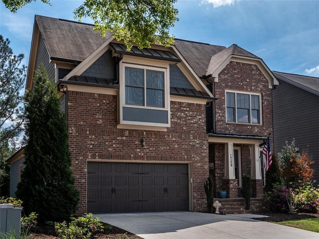 4 bedroom, 4 bathroom, 2,562 sq ft single family residence sold at 1729 Grand Oaks Drive, Woodstock, GA 30188